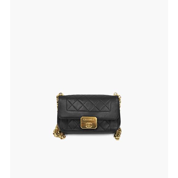 CHANEL Black Beauty Lock Shoulder Bag A-A22593 - Picture 1 of 11